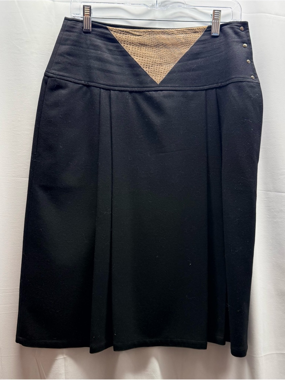 Alma Black A-Line 100% Wool Skirt with Tan Accent Waist Size 10